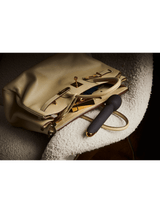 Coco de Mer Wand Vibrator
