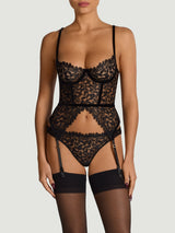 Coco de Mer Irena Basque